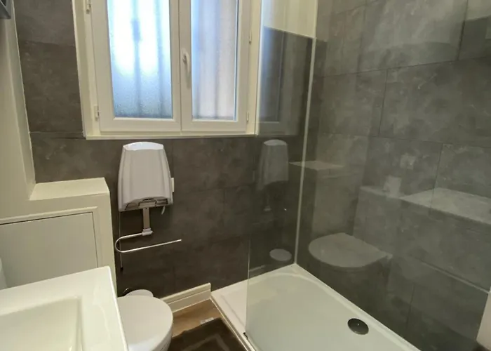 Au 3 Rue Manhes Albi