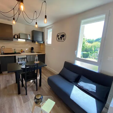 Apartment Au 3 Rue Manhes Albi