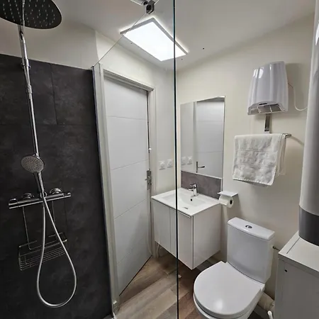 Au 3 Rue Manhès Albi